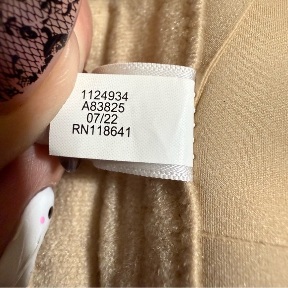 Lane Bryant Cacique Bra Size 40G Lightly Lined Full Coverage Bra Beige - Picture 5 of 7